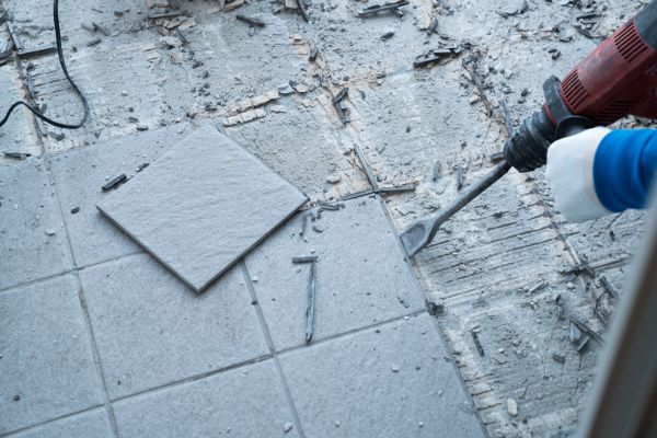 Flooring Removal Service in Gary